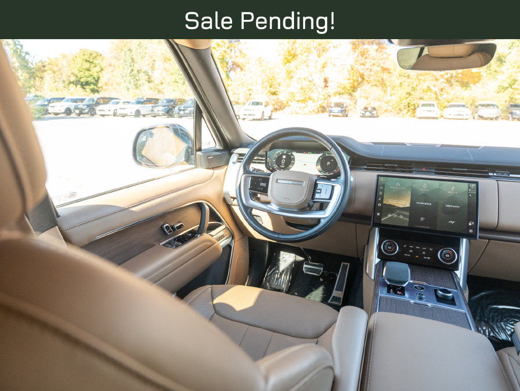 Used 2023 Land Rover Range Rover SE AWD/4WD image 16