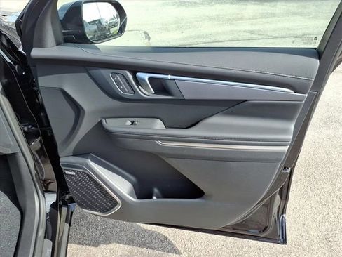 New 2026 Buick Enclave Sport Touring w/ Power Package image 28