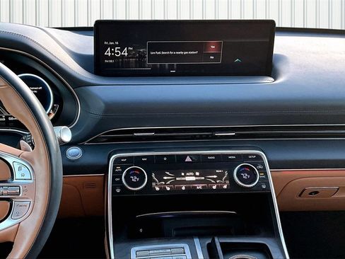 Used 2021 Genesis GV80 3.5T Advanced + w/ Prestige Package 07 image 3