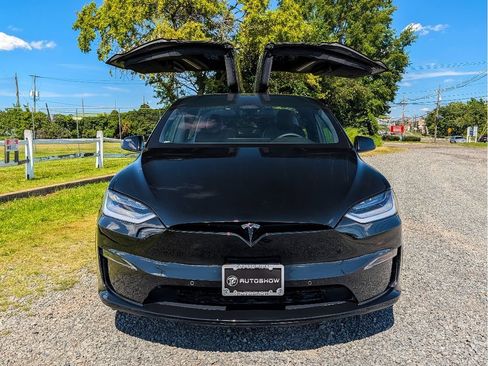 Used 2022 Tesla Model X Plaid AWD/4WD image 3