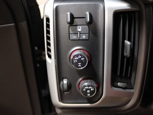 Used 2015 GMC Sierra 1500 SLE w/ SLE Value Package AWD/4WD image 42