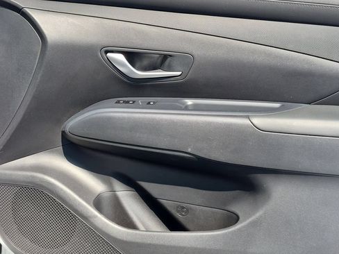 Used 2025 Hyundai Santa Cruz SEL FWD image 31