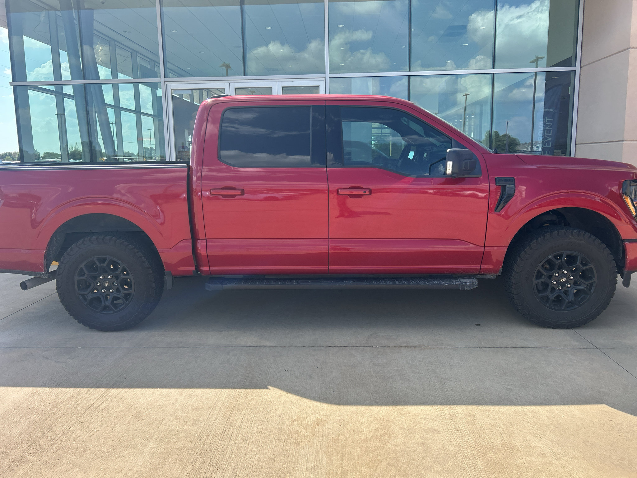 Used 2024 Ford F150 XLT w/ Equipment Group 302A MID RWD image 5