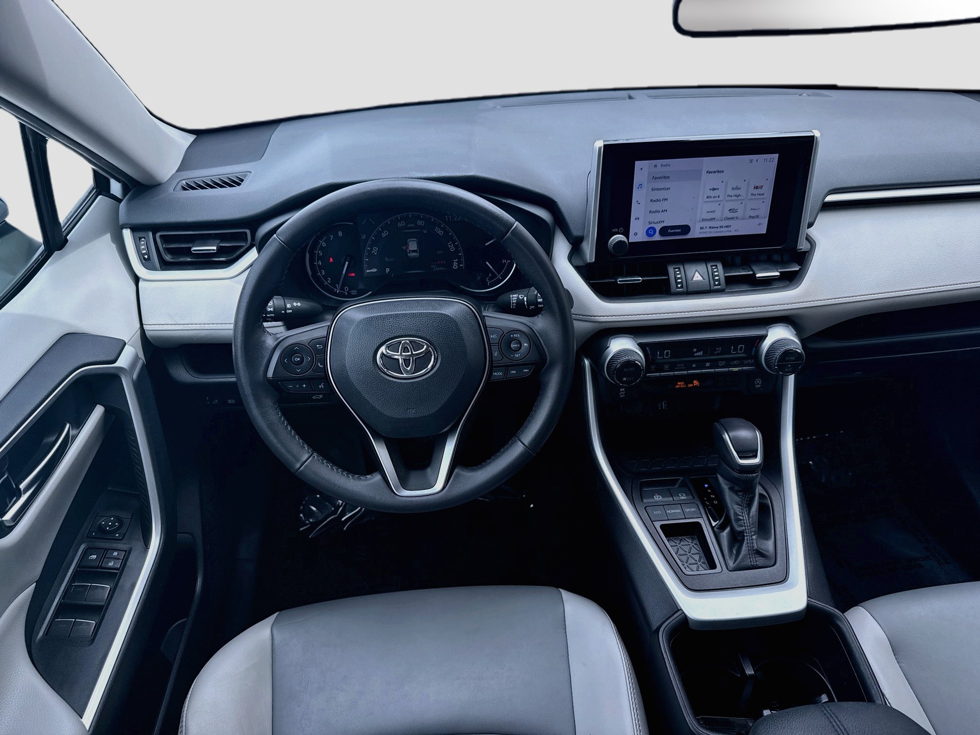 Used 2024 Toyota RAV4 XLE Premium FWD image 18