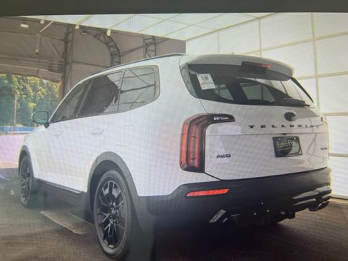Used 2021 Kia Telluride SX w/ SX Prestige Package AWD/4WD image 4