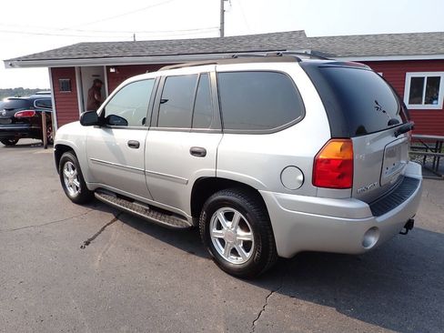 Used 2008 GMC Envoy SLE w/ Sun And Sound Package AWD/4WD image 4