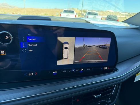 New 2026 Chevrolet Suburban LS image 28