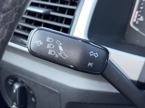 Used 2023 Volkswagen Atlas SEL Premium AWD/4WD image 12