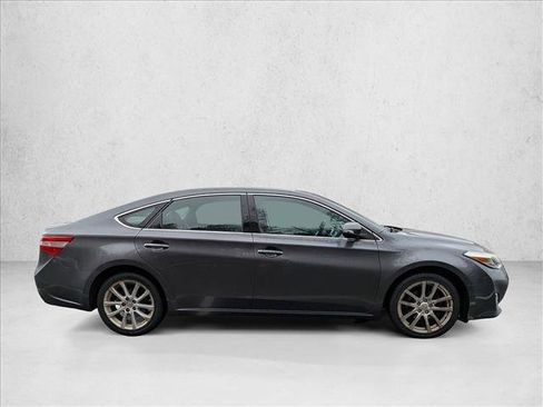 Used 2013 Toyota Avalon XLE Touring image 4