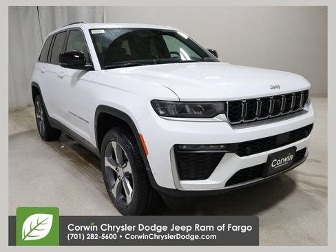 New 2026 Jeep Grand Cherokee Limited image 1