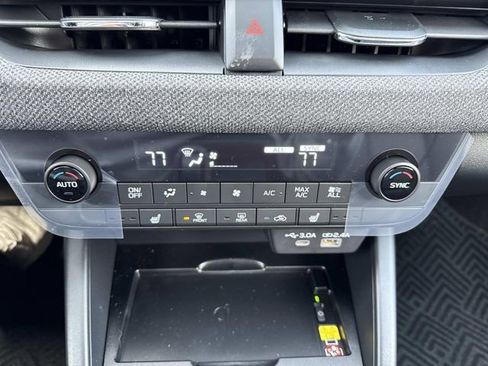New 2026 Subaru Outback Limited AWD/4WD image 21