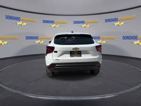 New 2026 Chevrolet Trax LS FWD image 7