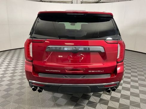 Used 2023 GMC Yukon XL Denali Ultimate AWD/4WD image 5