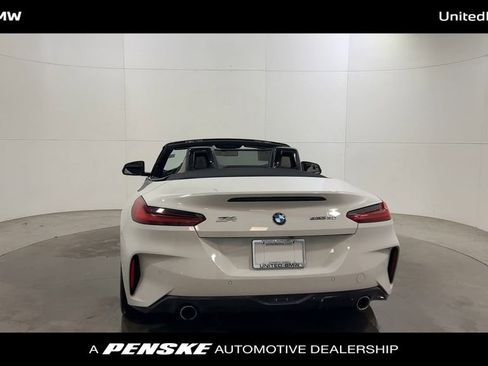 Used 2023 BMW Z4 sDrive30i w/ Convenience Package image 7