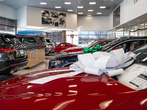 Used 2023 Mercedes-Benz S 500 4MATIC image 9