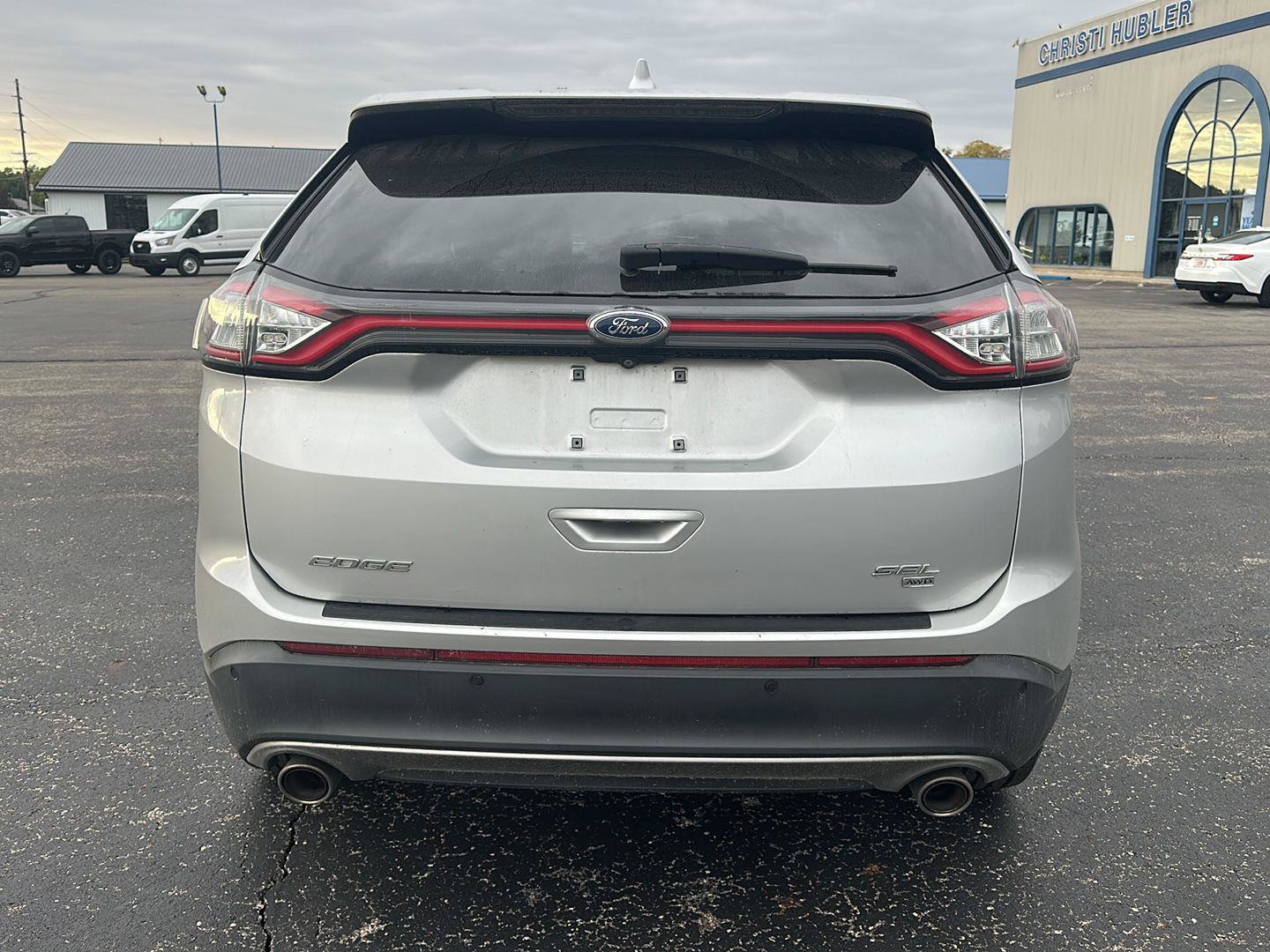 Used 2017 Ford Edge SEL w/ Equipment Group 201A AWD/4WD image 6