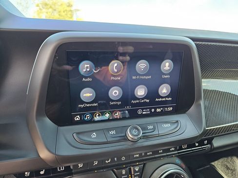 Used 2021 Chevrolet Camaro SS image 16