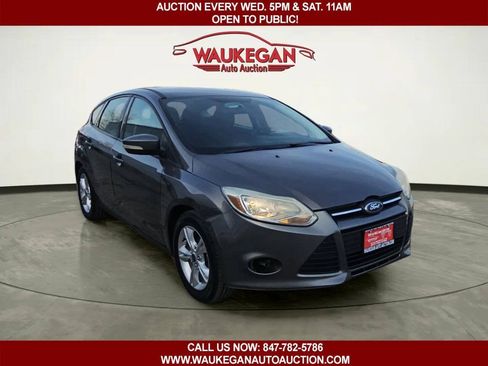 Used 2013 Ford Focus SE FWD image 3