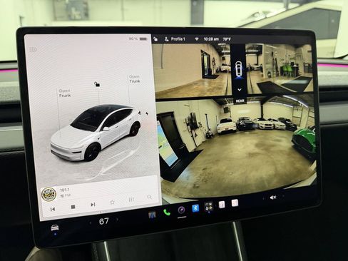 Used 2026 Tesla Model Y AWD image 12