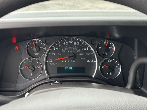 New 2025 Chevrolet Express 3500 w/ Power Convenience Package image 19