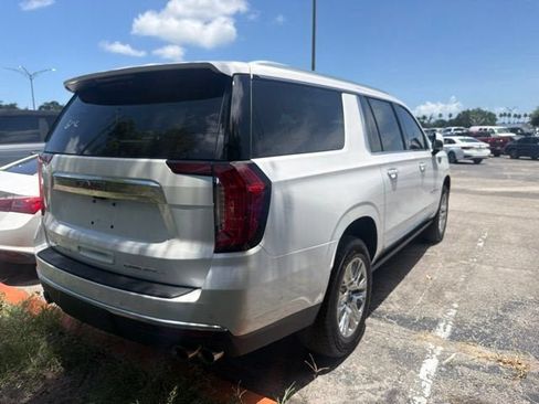 Used 2024 GMC Yukon XL Denali w/ Advanced Technology Package AWD/4WD image 11