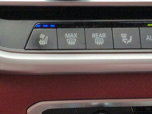 Used 2022 BMW X6 M w/ Competition Package AWD/4WD image 23