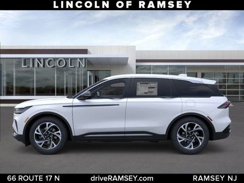 New 2026 Lincoln Nautilus Premier w/ Equipment Group 102A AWD/4WD image 3