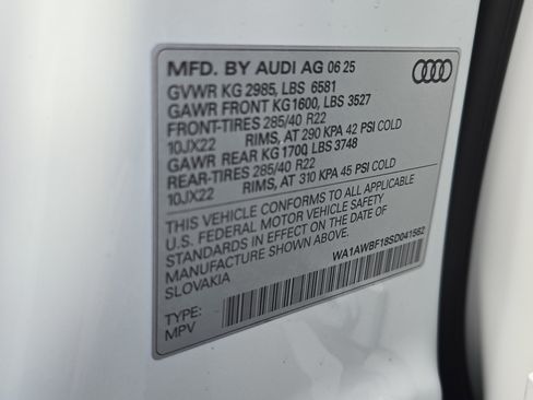 New 2025 Audi SQ8 Premium Plus image 25