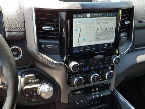 Used 2024 RAM 1500 Laramie AWD/4WD image 28