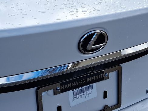 Used 2024 Lexus ES 350 w/ Premium Package image 34