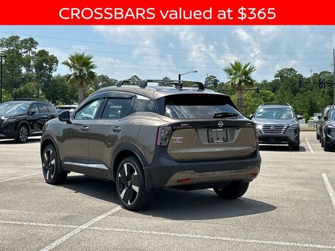 Certified 2026 Nissan Kicks SR w/ Cold Weather Package AWD/4WD image 3