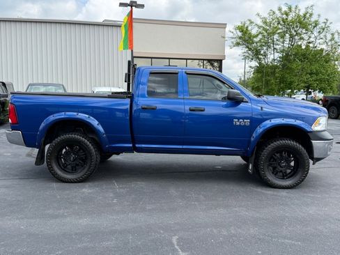 Used 2015 RAM 1500 ST w/ SXT Appearance Group image 9