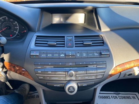 Used 2011 Honda Accord EX-L image 15