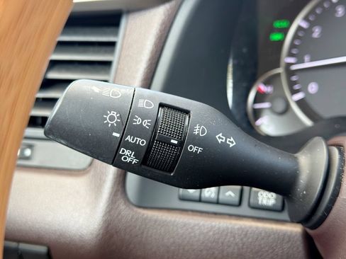 Used 2017 Lexus RX 350 FWD w/ Premium Package image 28