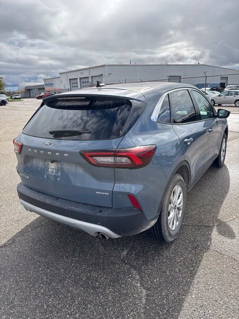 Used 2023 Ford Escape Active AWD/4WD image 6