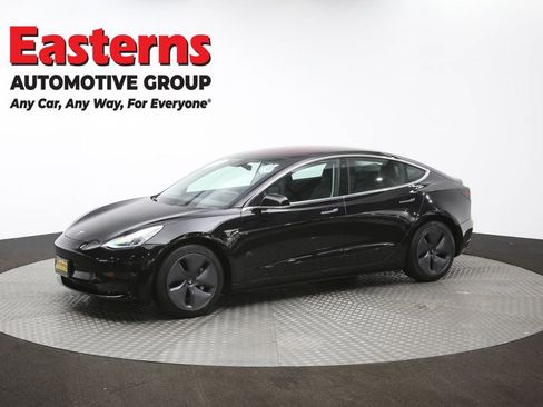 Used 2019 Tesla Model 3 Standard Range image 55