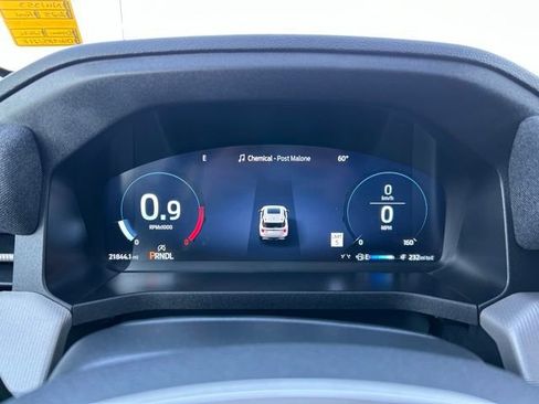 Used 2025 Ford Explorer Active w/ Active Comfort Package image 24