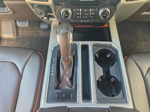 Used 2017 Ford F150 King Ranch w/ Equipment Group 601A Luxury AWD/4WD image 40