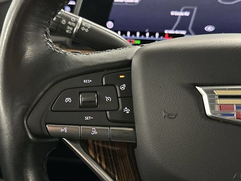Used 2022 Cadillac Escalade Premium Luxury AWD/4WD image 61