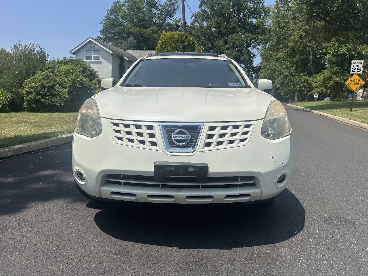 Used 2008 Nissan Rogue SL w/ Premium Pkg AWD/4WD image 3
