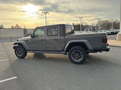 Used 2020 Jeep Gladiator Overland w/ Safety Group image 12