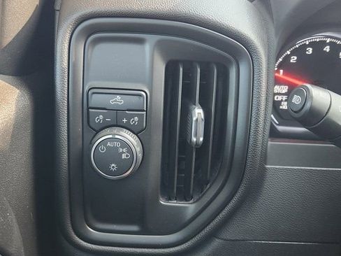 Used 2023 Chevrolet Silverado 1500 Custom image 24