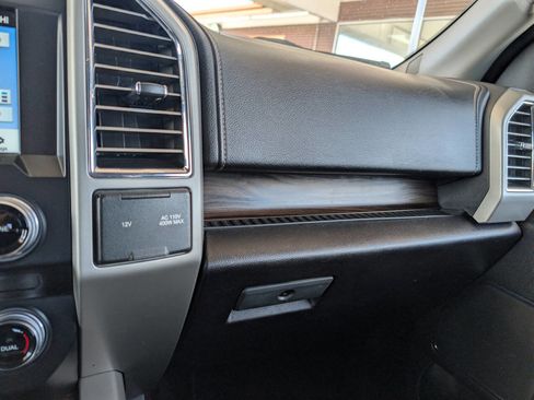 Used 2016 Ford F150 Lariat image 30