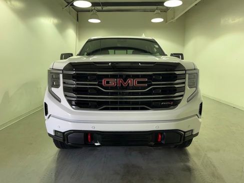 New 2026 GMC Sierra 1500 AT4 w/ Technology Package AWD/4WD image 2