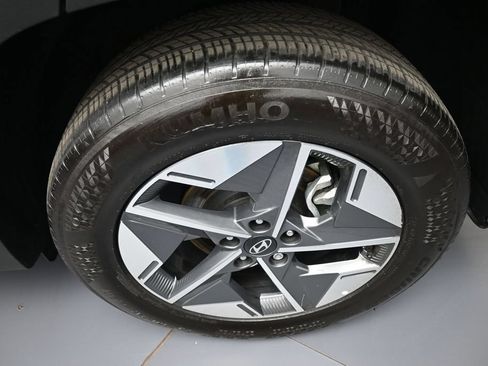Certified 2025 Hyundai Tucson SEL AWD/4WD image 15