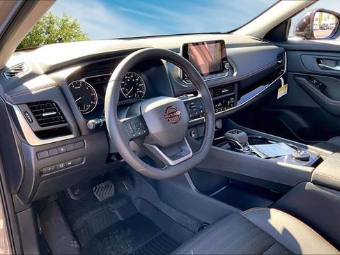 New 2026 Nissan Rogue SV AWD/4WD image 7