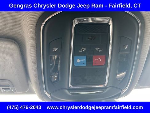 Used 2023 Jeep Grand Cherokee Limited w/ Luxury Tech Group II AWD/4WD image 53