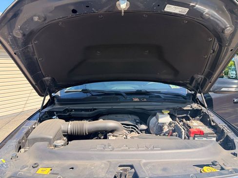 Used 2019 RAM 1500 Big Horn AWD/4WD image 15