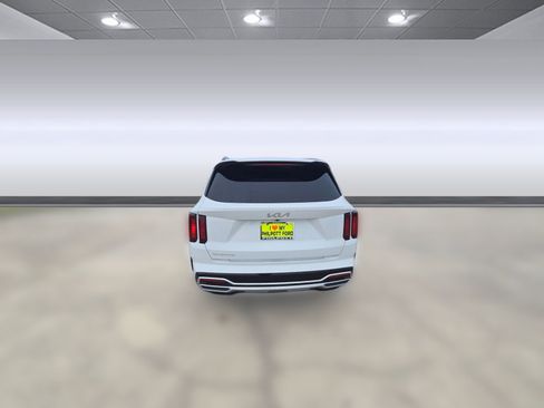Used 2023 Kia Sorento S w/ Panoramic Sunroof Package image 10