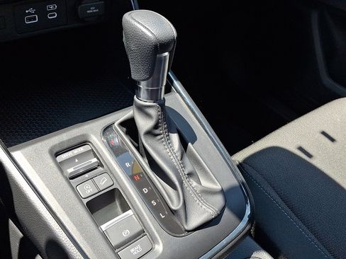 Used 2024 Honda CR-V EX image 16